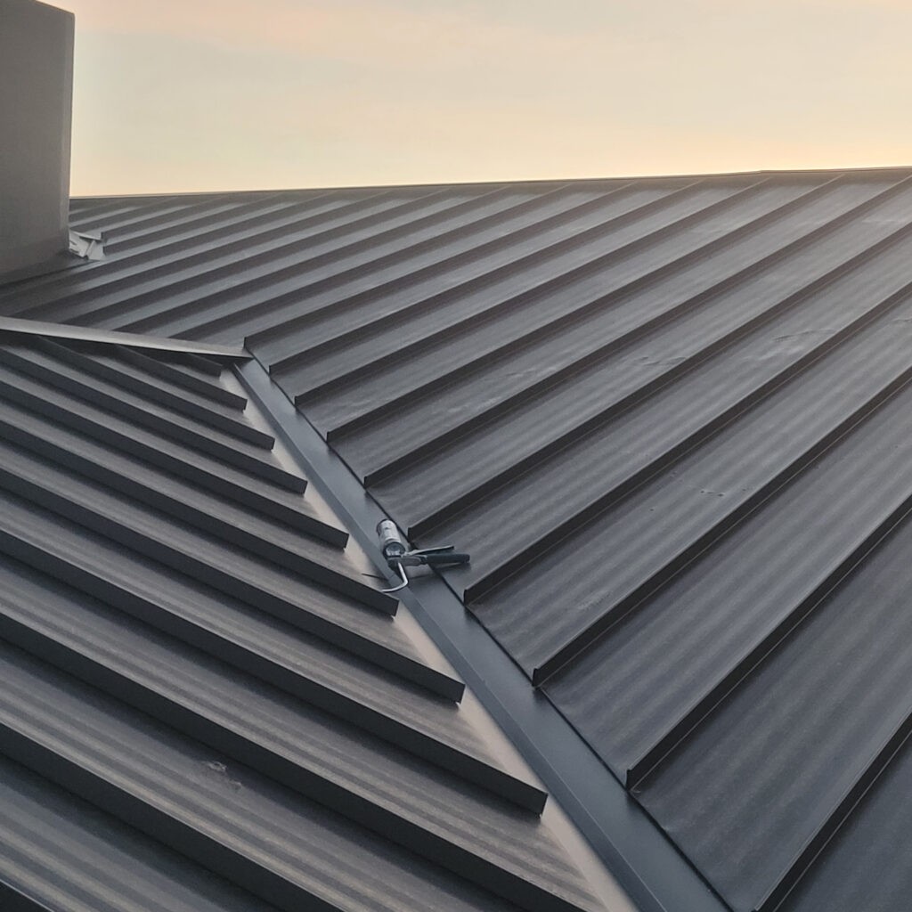 standing seam metal panels on roof in arkansas